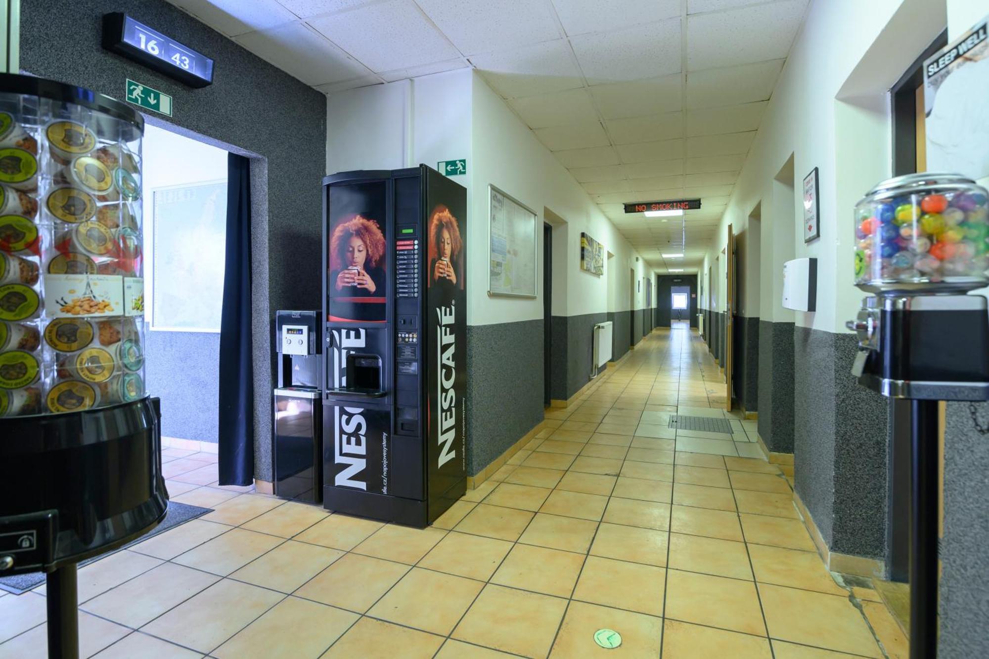 Hostel Seven Прага Екстер'єр фото