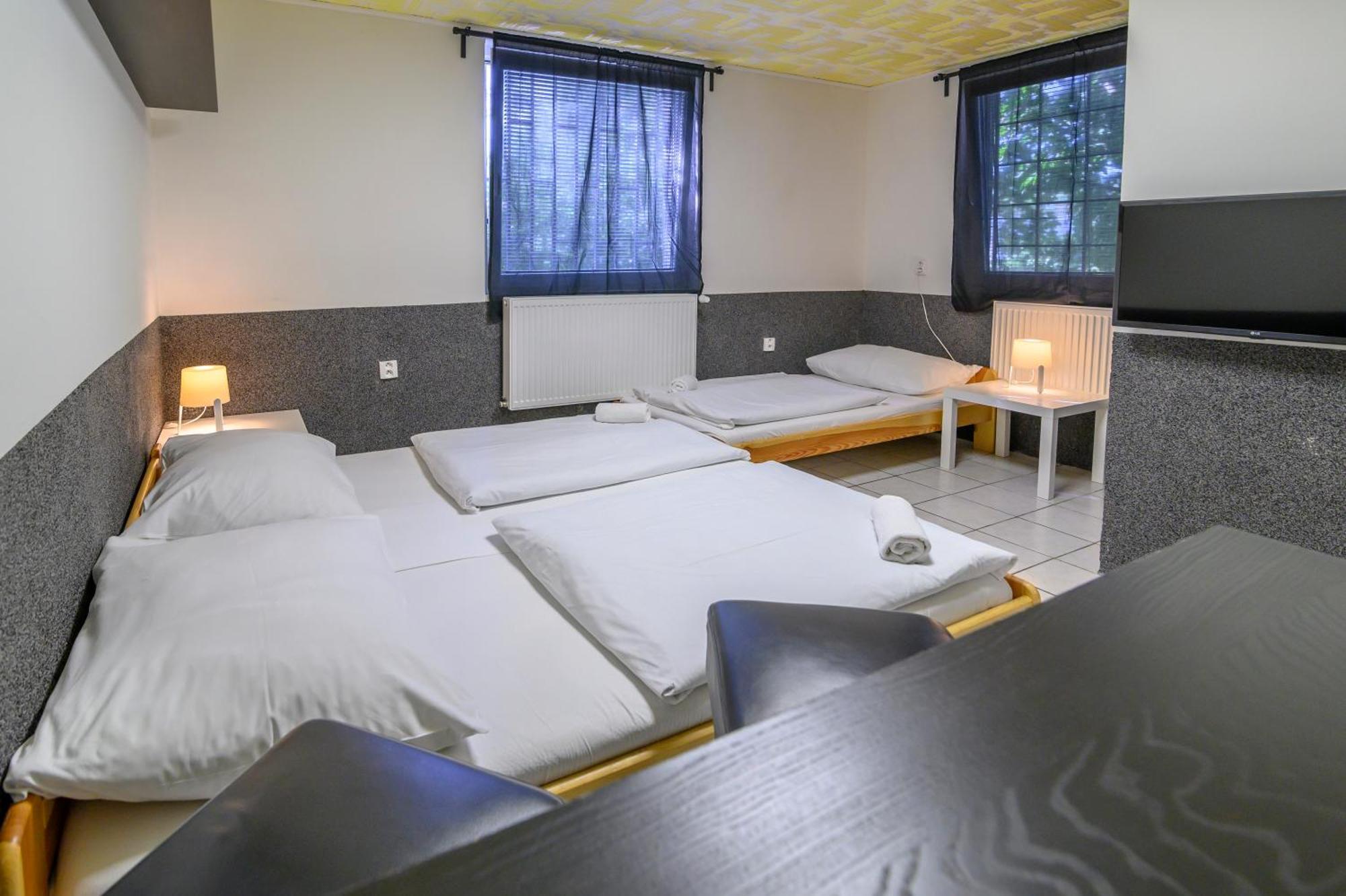 Hostel Seven Прага Екстер'єр фото