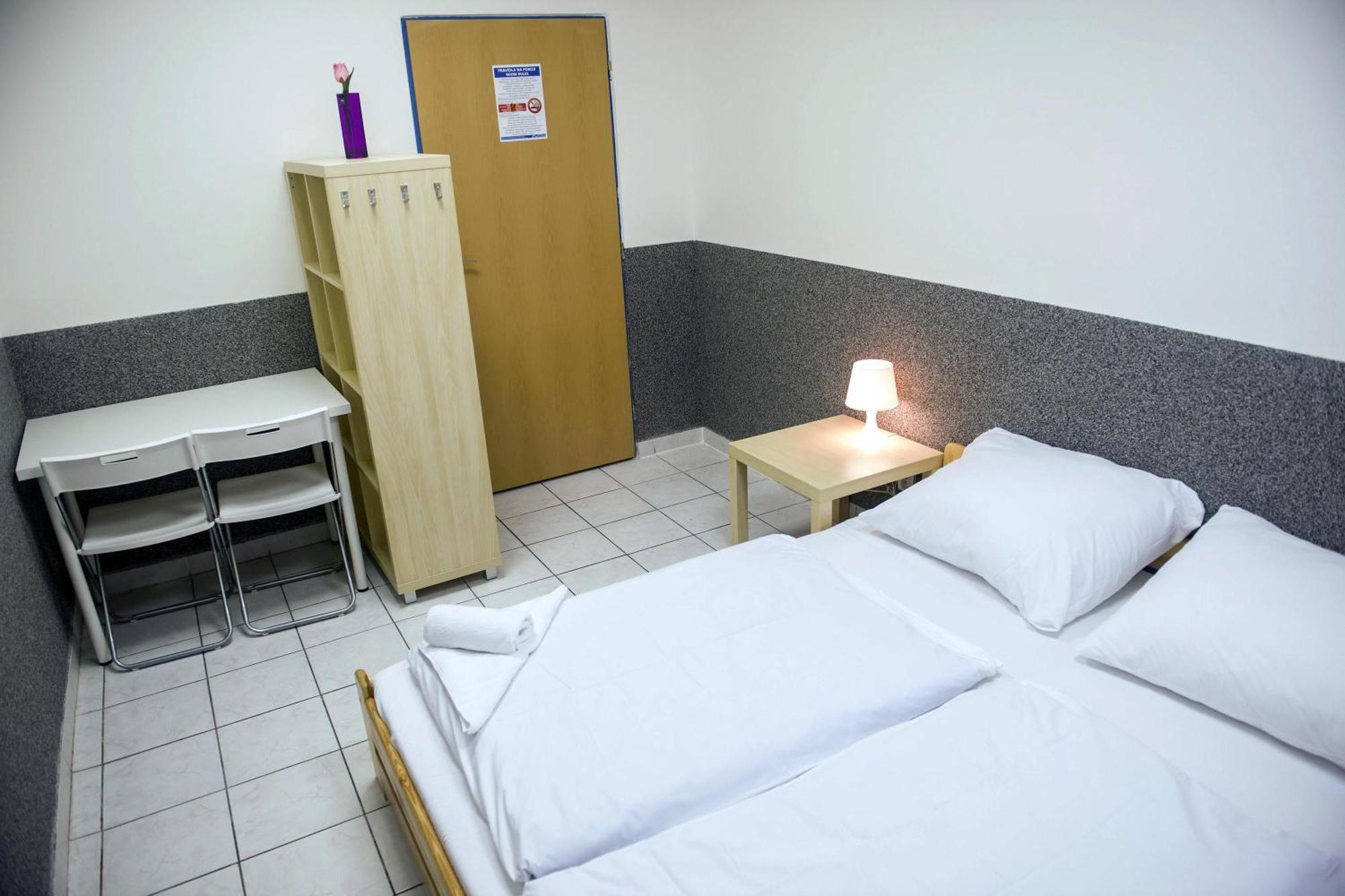 Hostel Seven Прага Екстер'єр фото